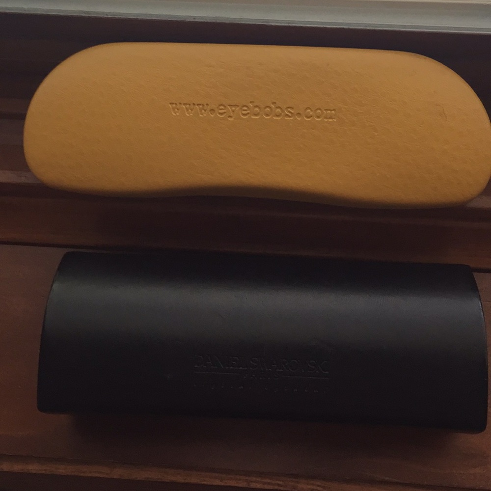 Daniel Swarovski eyeglass case